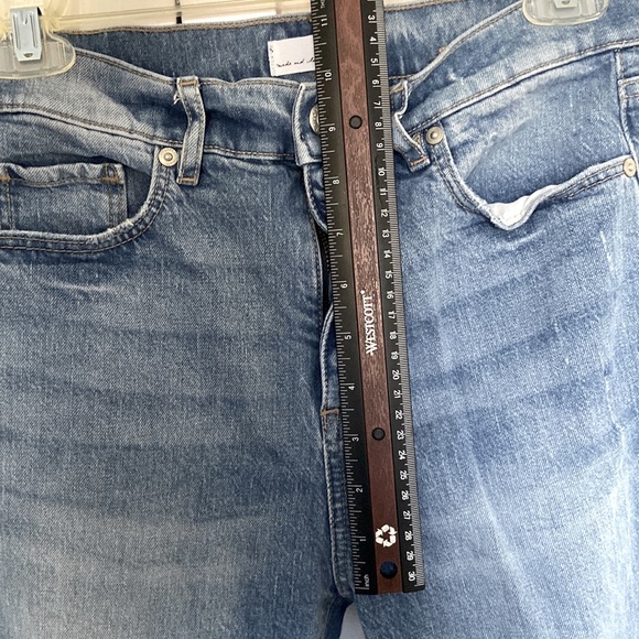 LOFT the straight crop jean - Picture 6 of 8